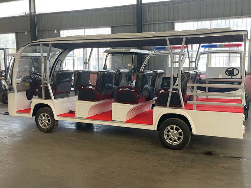 4-row 11 seat bus with luggage box